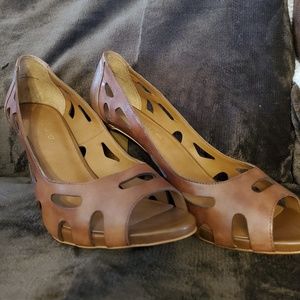Franco Sarto Pumps